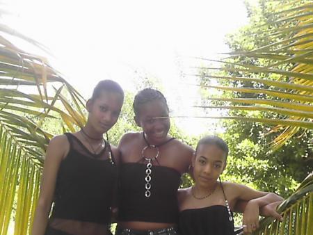 LeS tRoIs MoUsKeTeUsE